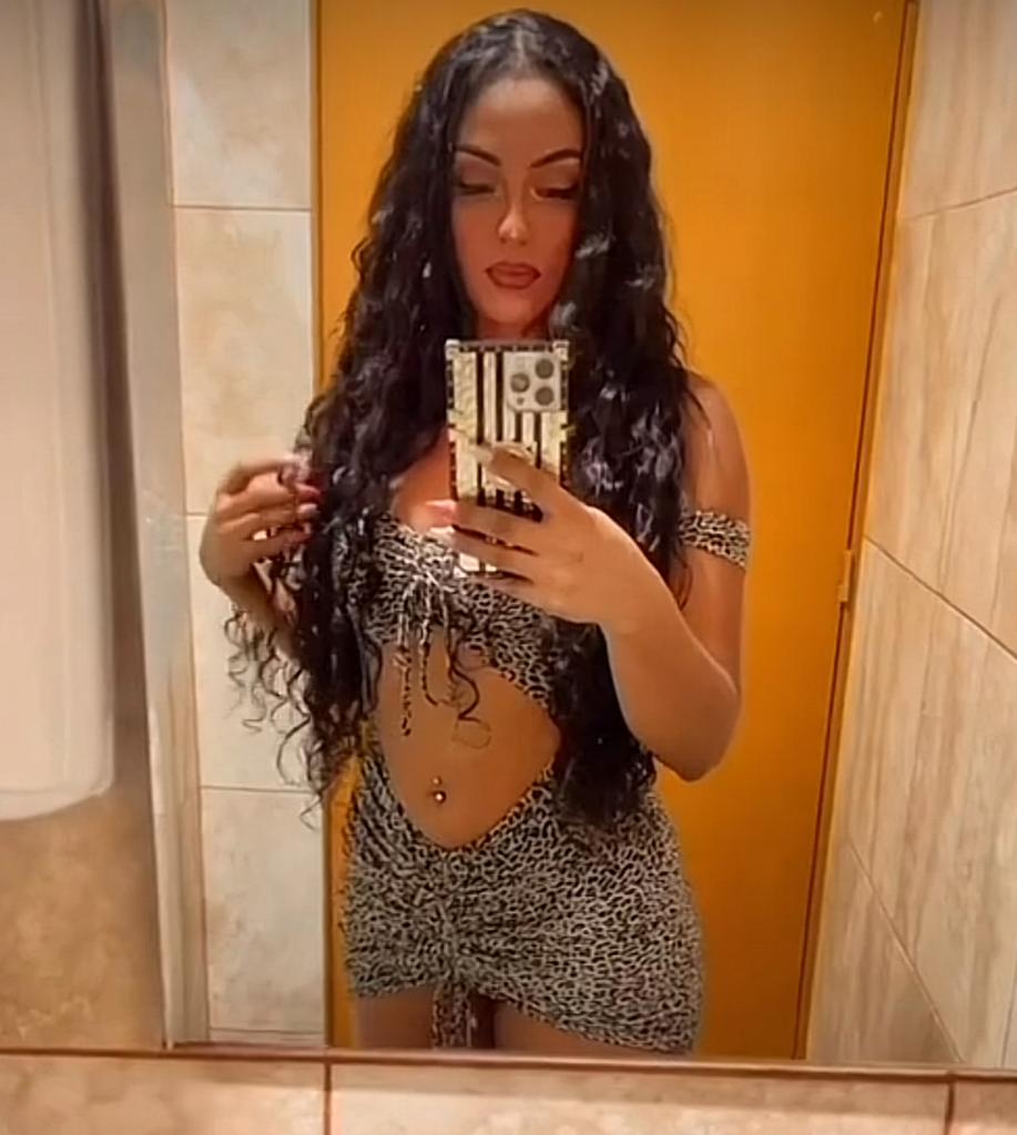 Chica busca chico en Sevilla: 