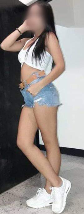 Chica busca chico en Barcelona: 