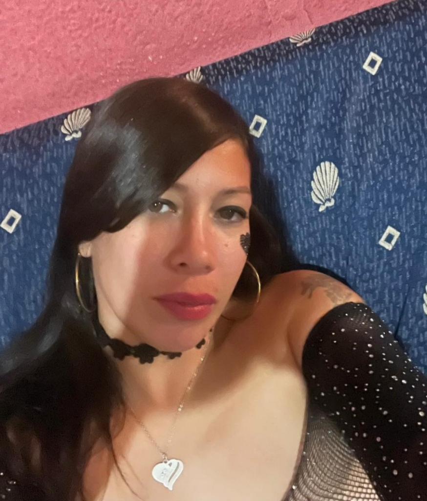 Chica busca chico en Asturias: 