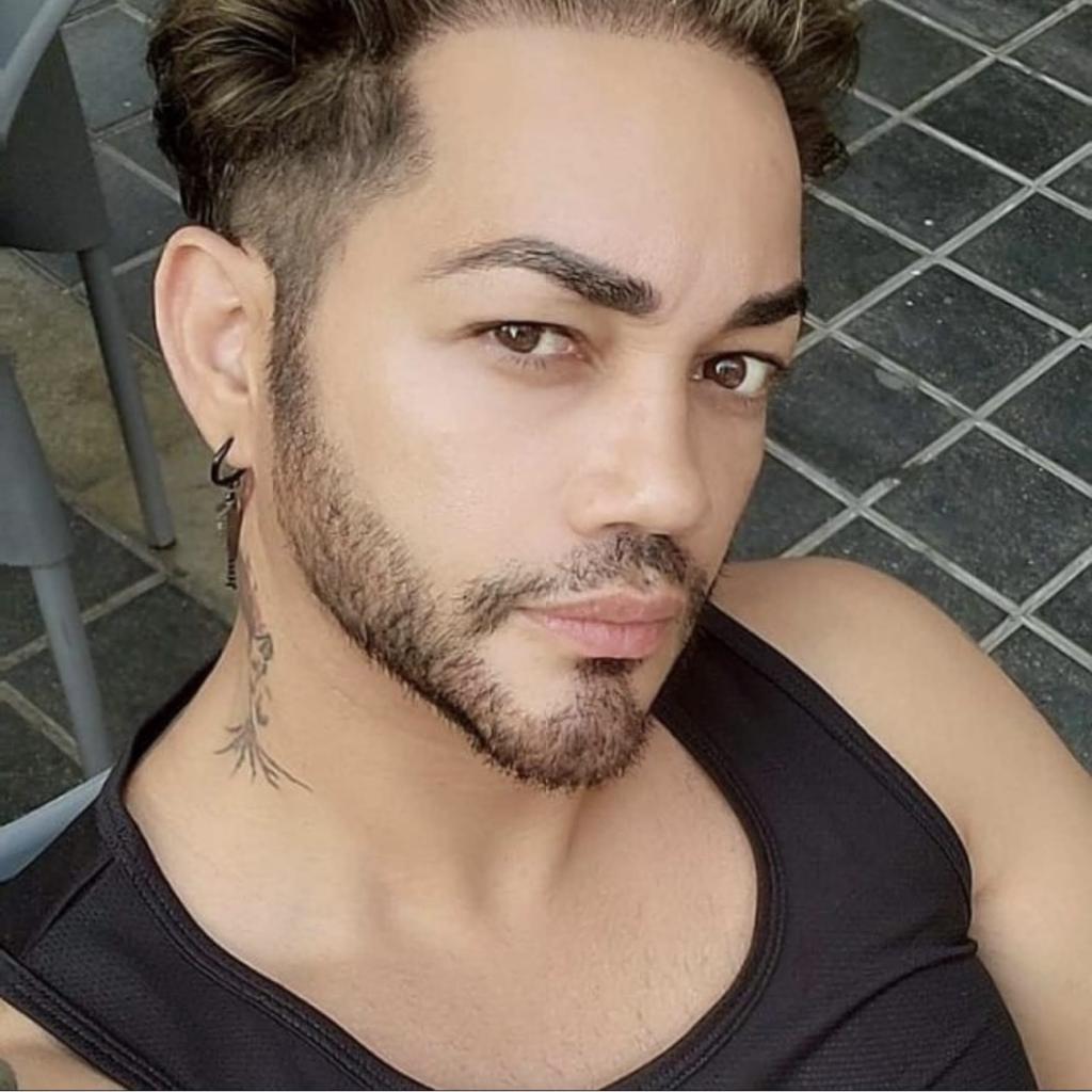 637388716: Chico busca chica en Valencia