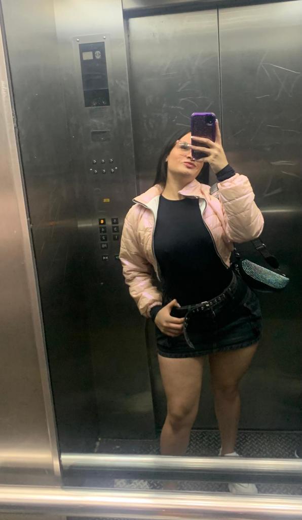 622341299: Chica busca chico en Málaga