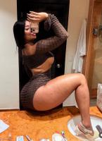 678749698: Chica busca chico en Almería