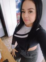 679569352: Chica busca chico en Cádiz