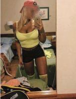 742068065: Chica busca chico en Málaga