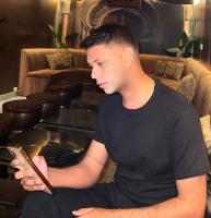 667538447: Chico busca chica en Murcia