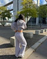 613443559: Chica busca chico en Madrid