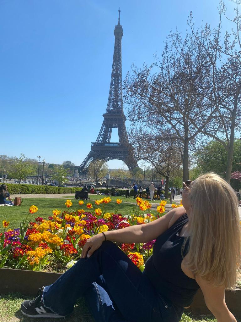 Chica busca chico en Ibiza: 