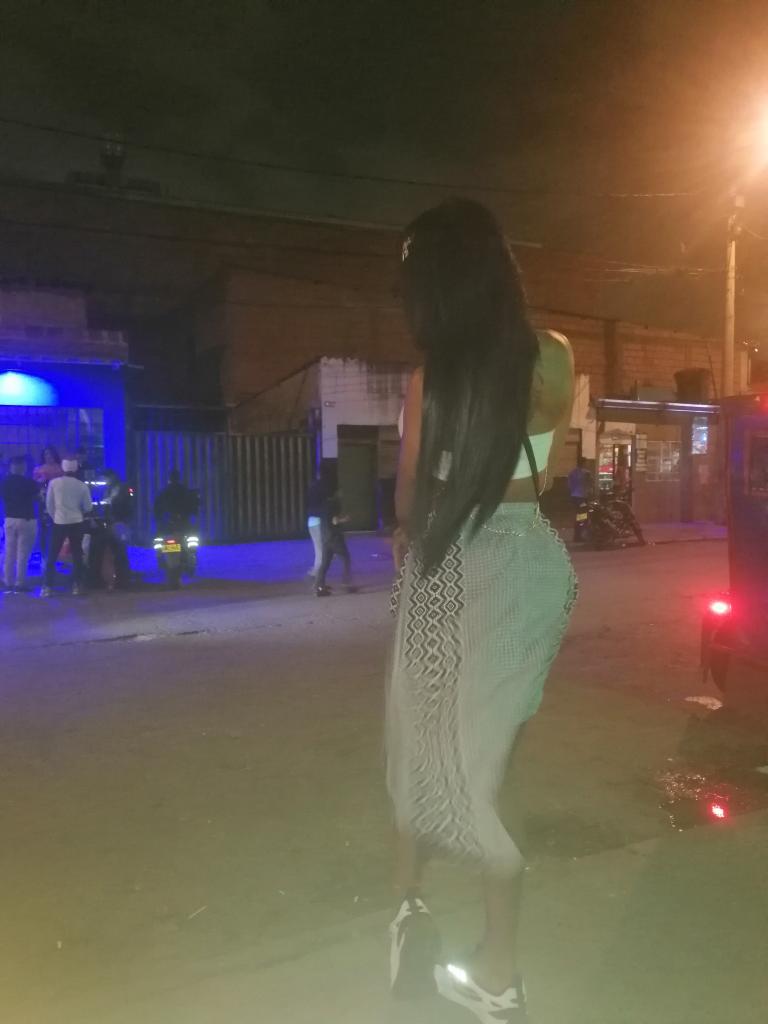 634125140: Chico busca chica en Murcia