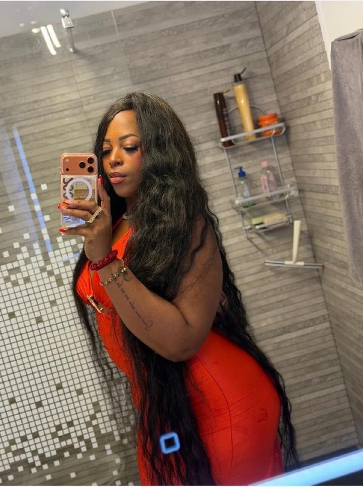 Chica busca chico en Tenerife: Chica busca chico