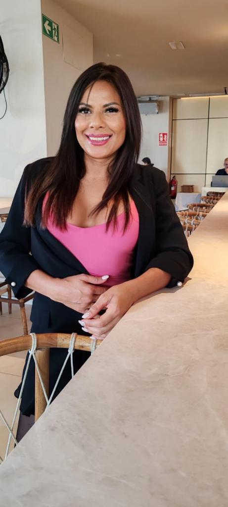 604212885: Travesti en Valencia