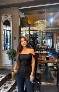 624190119: Chica busca chico en Madrid