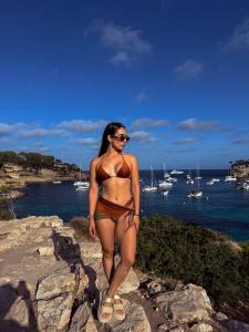 Chica busca chico en Mallorca: 