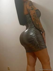 647219380: Chica busca chico en León